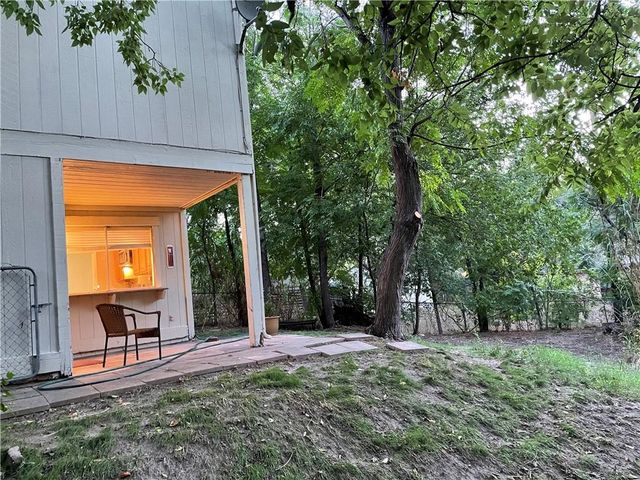 1602 Southgate CIR B, Austin, TX 78704