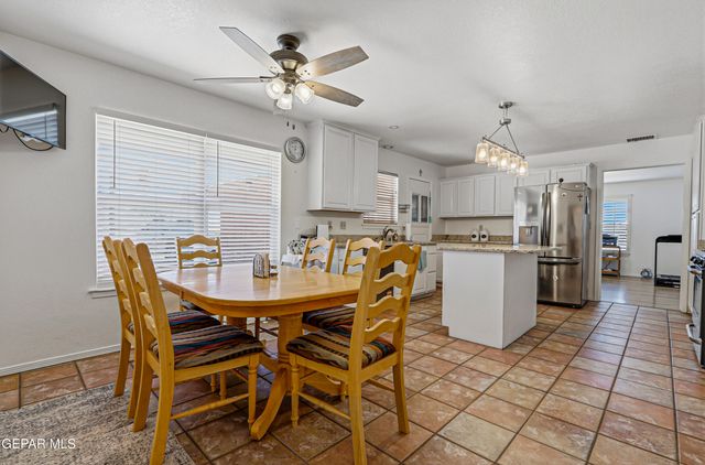 6205 Llano Way, El Paso, TX 79904