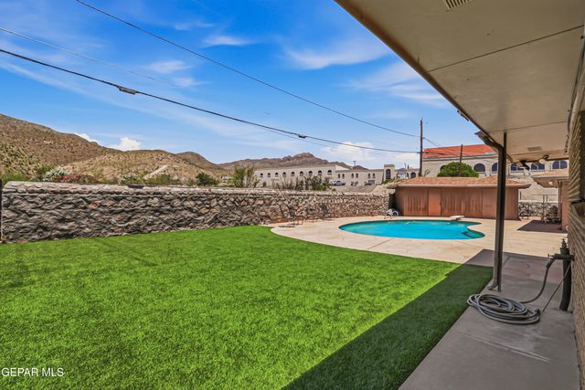 6205 Llano Way, El Paso, TX 79904
