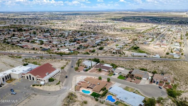 6205 Llano Way, El Paso, TX 79904