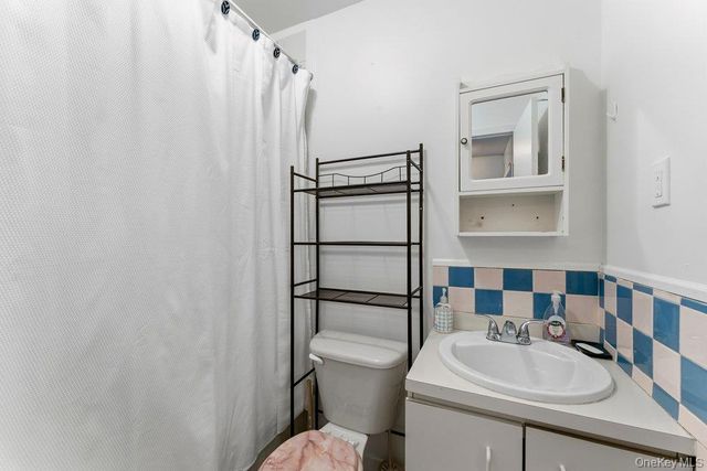 129-15 Sidway Place, Jamaica, NY 11434