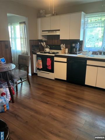 64 Brandt Street 2nd, Little Ferry, NJ 07643