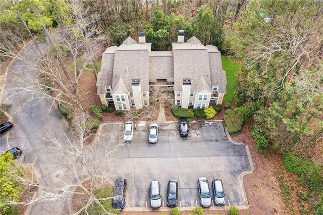 1001 LAKE POINTE Circle, Roswell, GA 30075