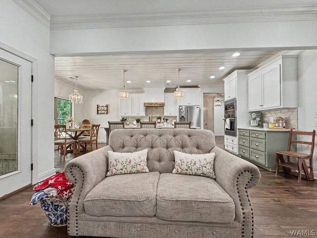 14842 Edgewater, Northport, AL 35475