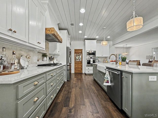 14842 Edgewater, Northport, AL 35475
