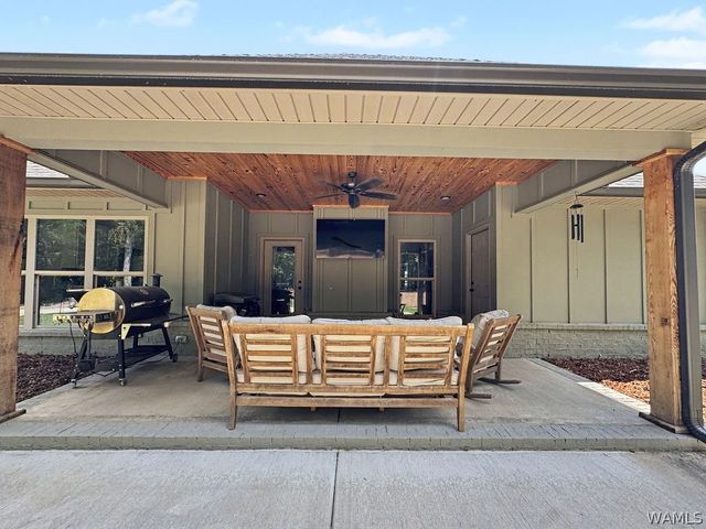 14842 Edgewater, Northport, AL 35475