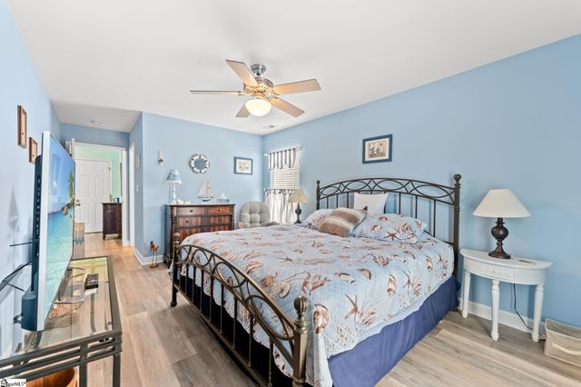 407 5th Ave. South, North Myrtle Beach, SC 29582