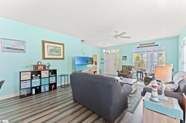 407 5th Ave. South, North Myrtle Beach, SC 29582