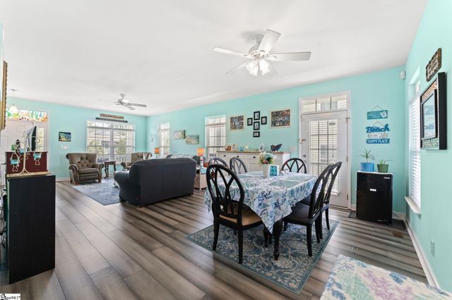 407 5th Ave. South, North Myrtle Beach, SC 29582