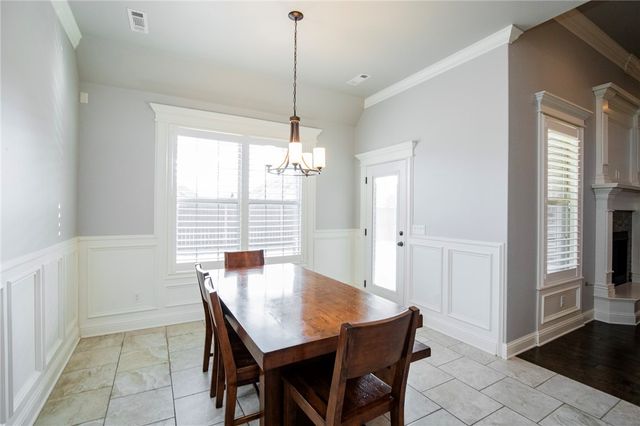 5601 65th Street, Rogers, AR 72758