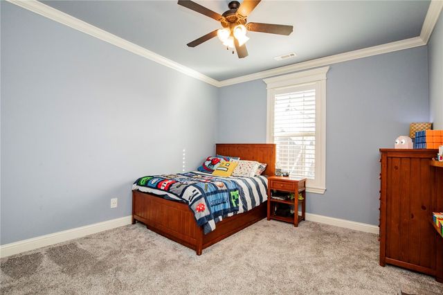 5601 65th Street, Rogers, AR 72758