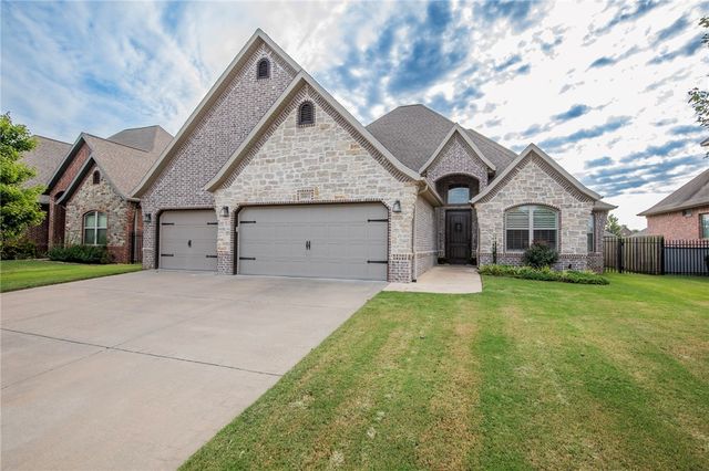 5601 65th Street, Rogers, AR 72758