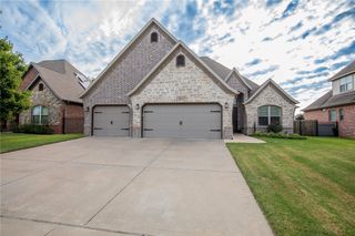 5601 65th Street, Rogers, AR 72758