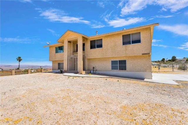 33825 P, Barstow, CA 92311