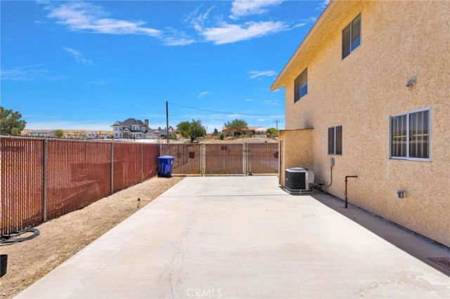 33825 P, Barstow, CA 92311
