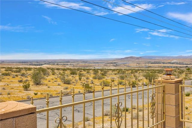 33825 P, Barstow, CA 92311