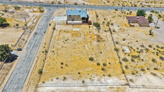33825 P, Barstow, CA 92311