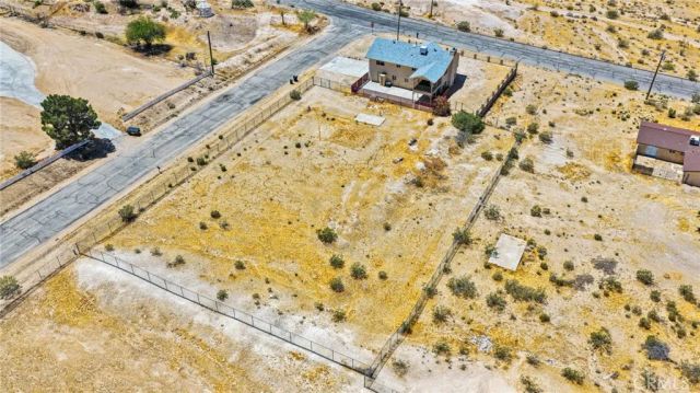 33825 P, Barstow, CA 92311