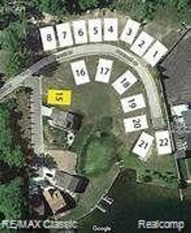 3482 Ponemah Drive, Fenton, MI 48430