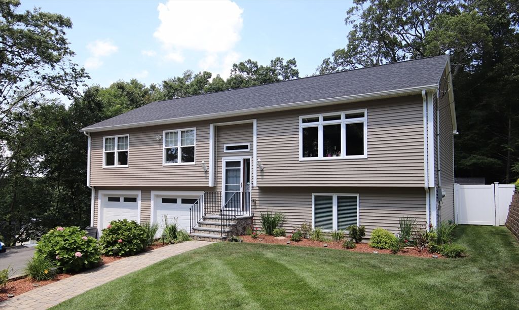35 Birchbrook Avenue, Saugus, MA 01906