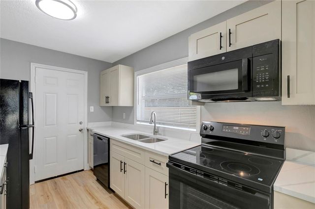 6105 N 23RD STREET, Tampa, FL 33610