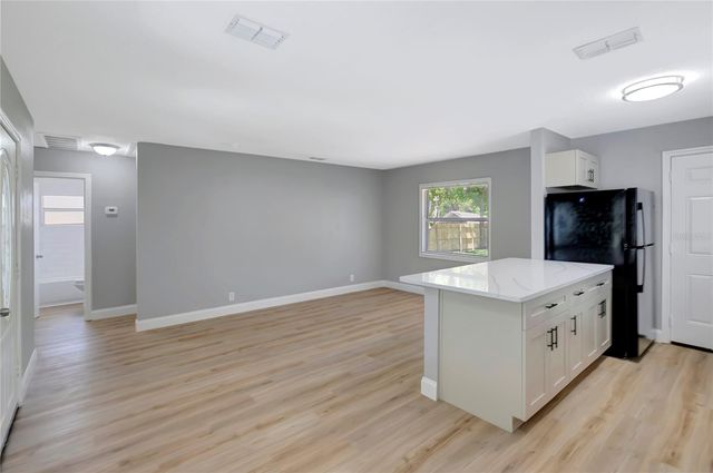 6105 N 23RD STREET, Tampa, FL 33610