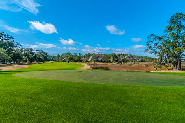 228 Fair Sailing Road, Mount Pleasant, SC 29466