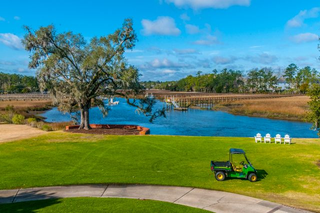 228 Fair Sailing Road, Mount Pleasant, SC 29466