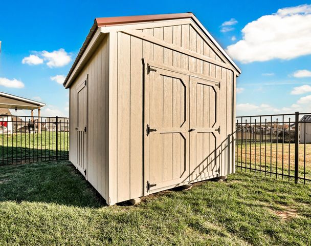 1850 Shield Dr, Clarksville, TN 37043