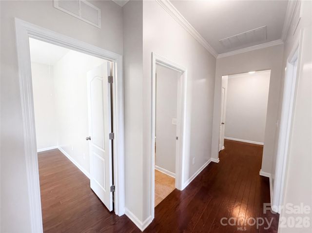 7110 Strawberry Fields Lane, Charlotte, NC 28278