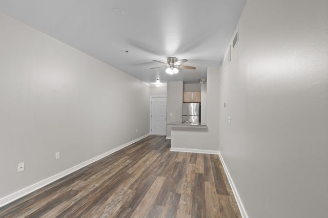 1803 Broadway Apt 121, Nashville, TN 37203