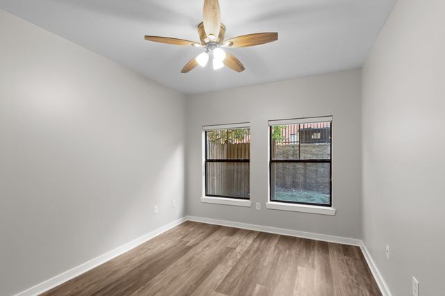 1803 Broadway Apt 121, Nashville, TN 37203