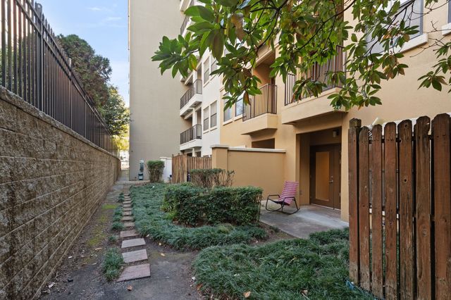 1803 Broadway Apt 121, Nashville, TN 37203