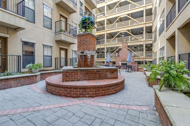 1803 Broadway Apt 121, Nashville, TN 37203