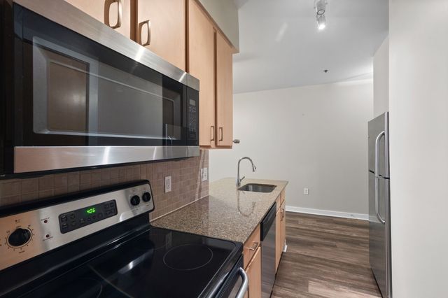 1803 Broadway Apt 121, Nashville, TN 37203