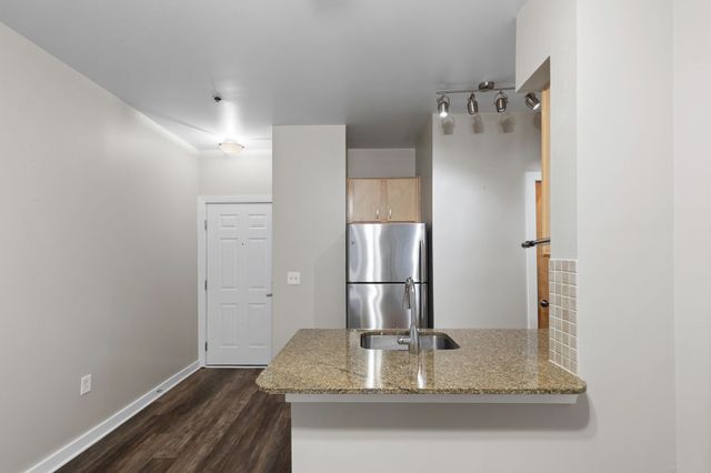 1803 Broadway Apt 121, Nashville, TN 37203