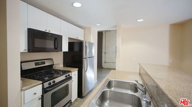 922 W 23Rd Street 105, Los Angeles, CA 90007