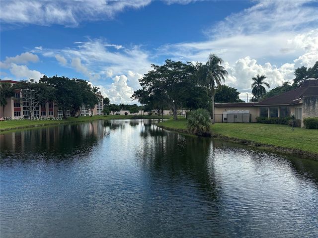 1101 NW 58th Terrace 108, Sunrise, FL 33313