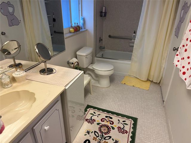 1101 NW 58th Terrace 108, Sunrise, FL 33313