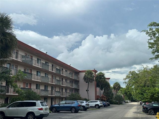 1101 NW 58th Terrace 108, Sunrise, FL 33313