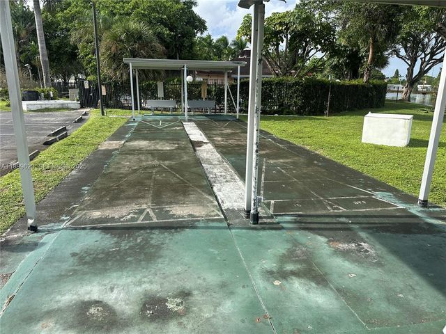 1101 NW 58th Terrace 108, Sunrise, FL 33313