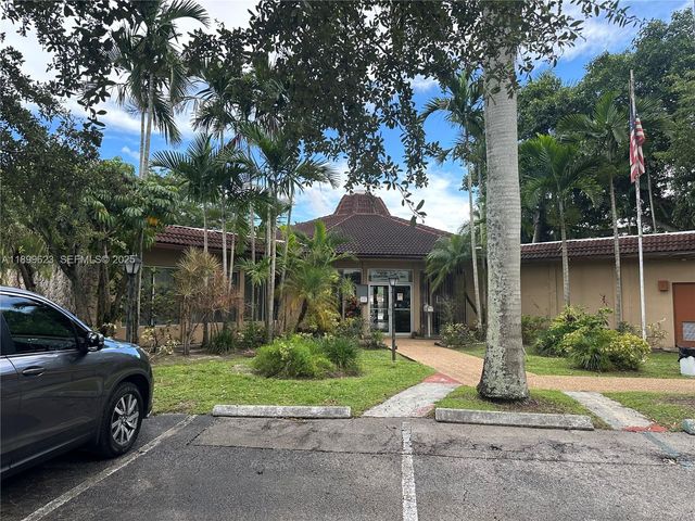 1101 NW 58th Terrace 108, Sunrise, FL 33313