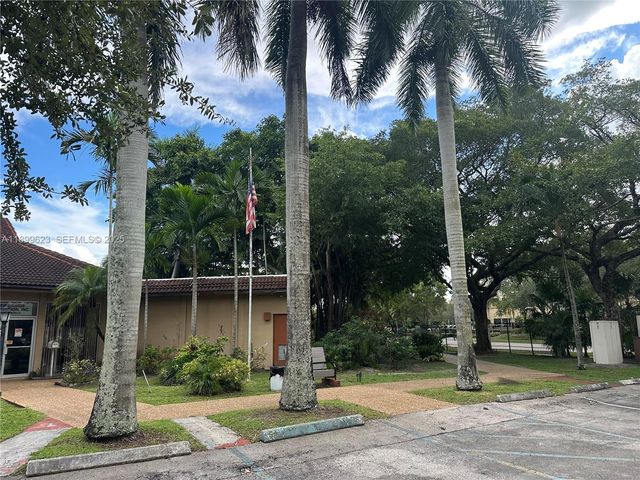 1101 NW 58th Terrace 108, Sunrise, FL 33313