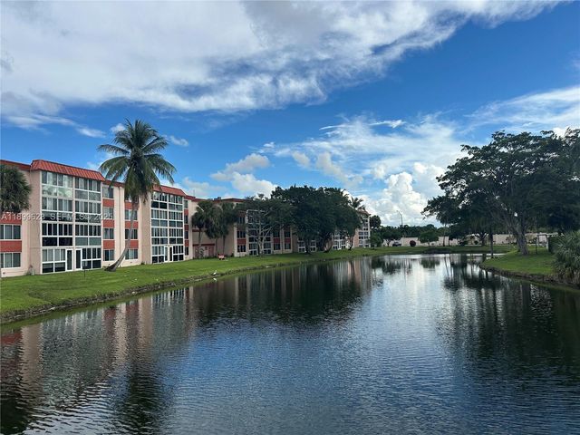 1101 NW 58th Terrace 108, Sunrise, FL 33313