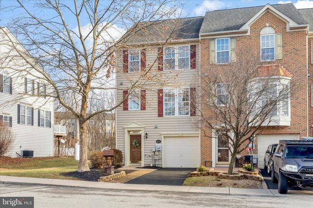 67 LULLWATER WAY, Falling Waters, WV 25419