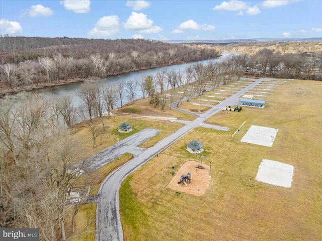67 LULLWATER WAY, Falling Waters, WV 25419