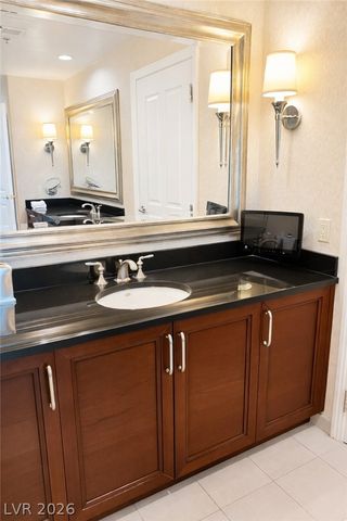 145 East Harmon Avenue 1502, Las Vegas, NV 89109