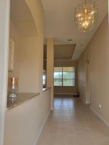 633 SW Long Key Court, Port St. Lucie, FL 34986