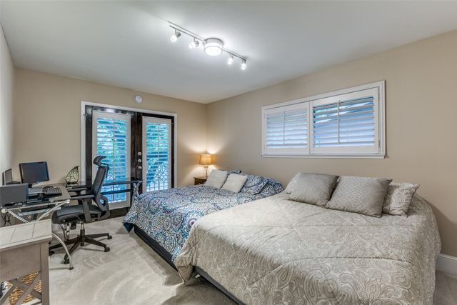 10201 Regal Oaks Drive 204, Dallas, TX 75230