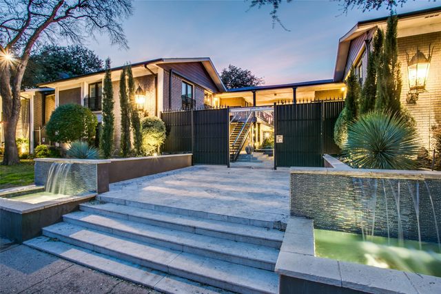 10201 Regal Oaks Drive 204, Dallas, TX 75230